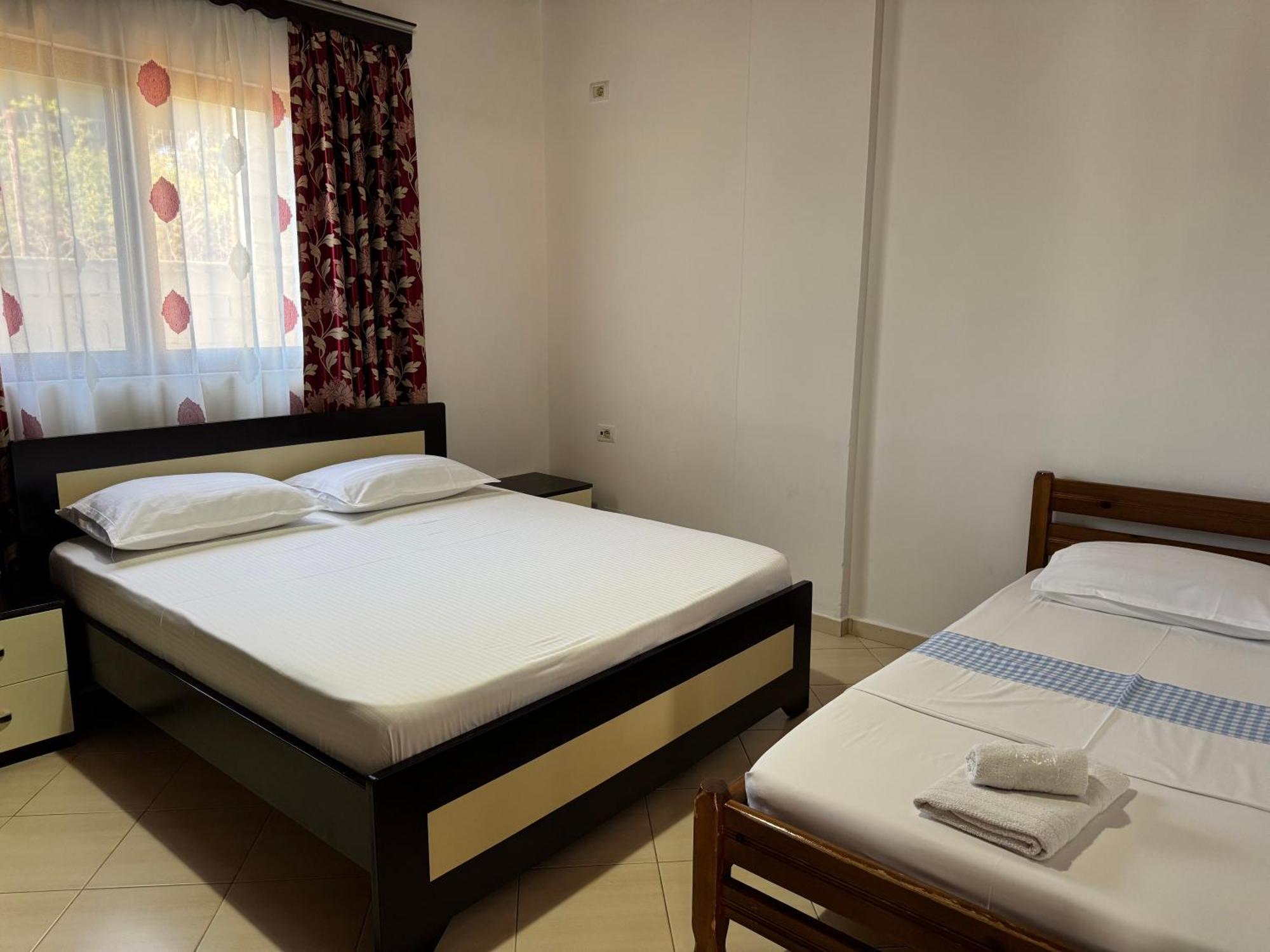 Guesthouse Aleks Ксамил Экстерьер фото