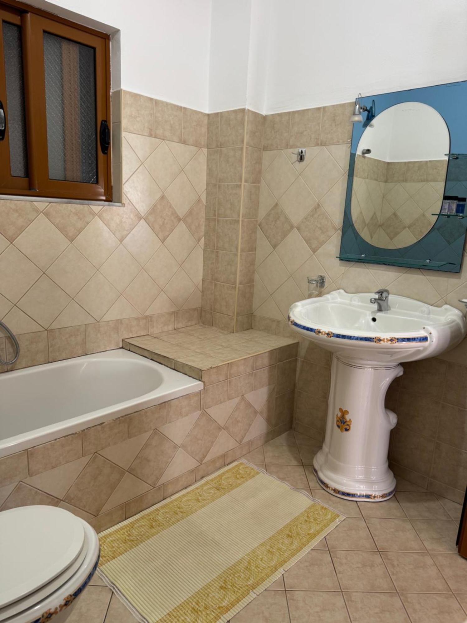 Guesthouse Aleks Ксамил Экстерьер фото